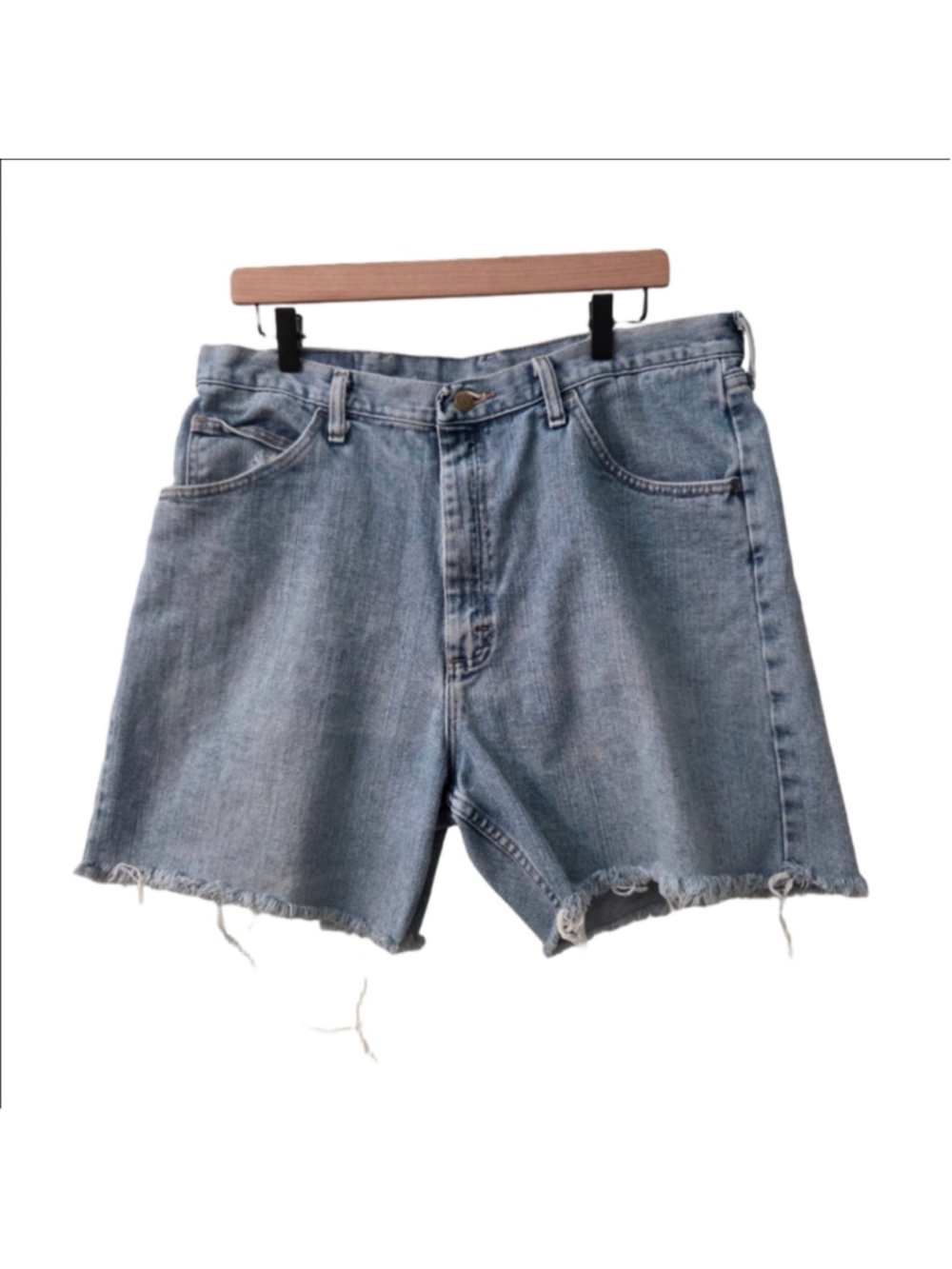 Wrangler Men's Relaxed Fit Denim Cutoff Shorts 36 Blue